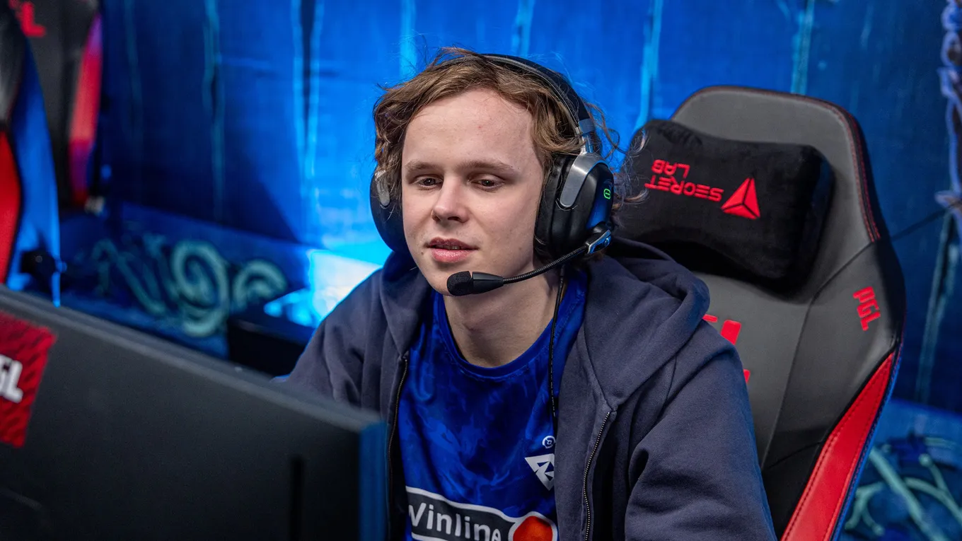 Антон dyrachyo Шкредов – керри Tundra Esports