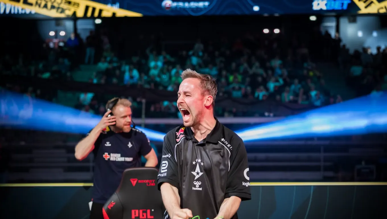 В матче за третье место Astralis одолела FaZe Clan со счётом 2:1 и заработала 150 тысяч долларов