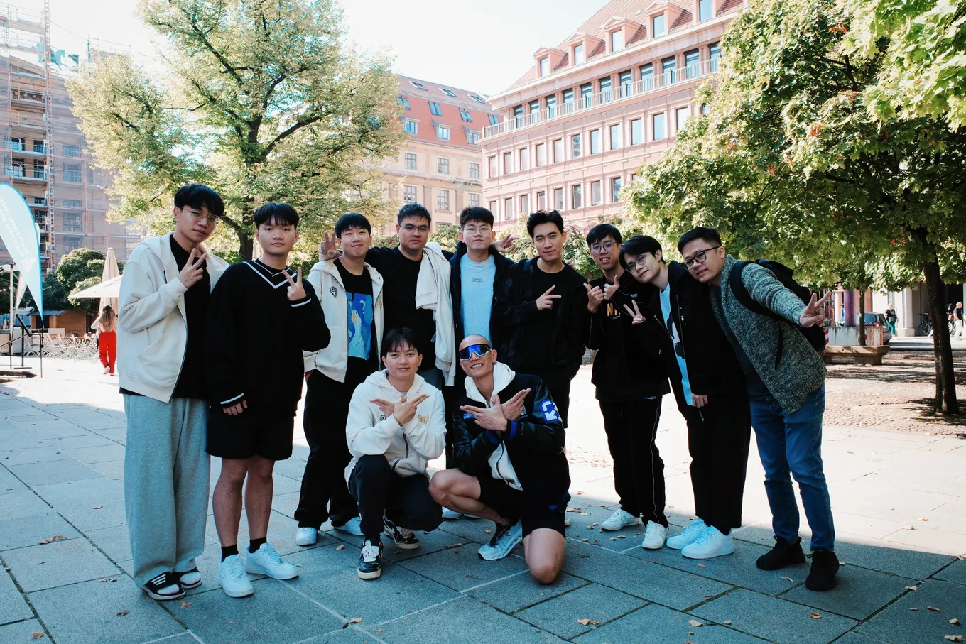 GAM Esports – Fukuoka HAWKS gaming: самый равный поединок на старте плей-инн