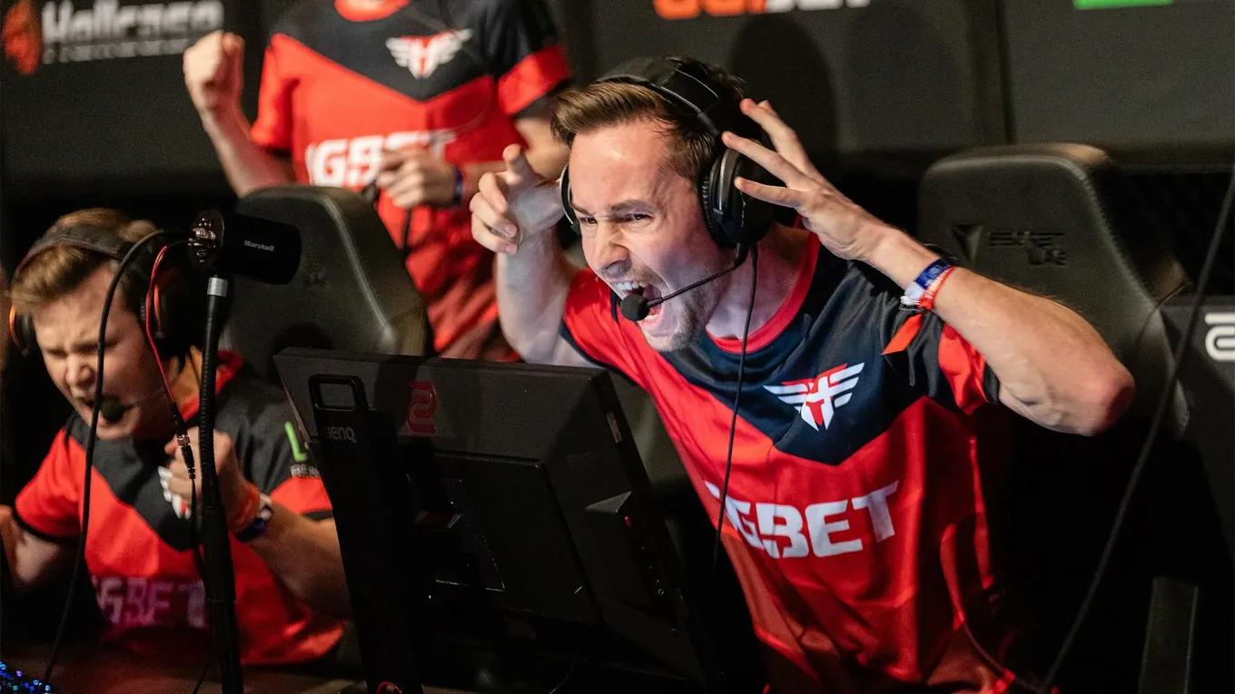 Heroic – The MongolZ: топ-1 HLTV не допускает ошибок