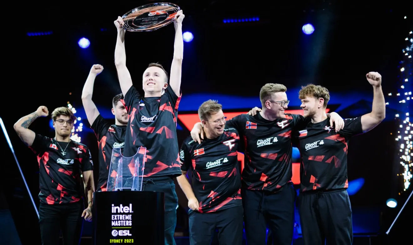 FaZe Clan – SAW: уверенная победа для фаворита