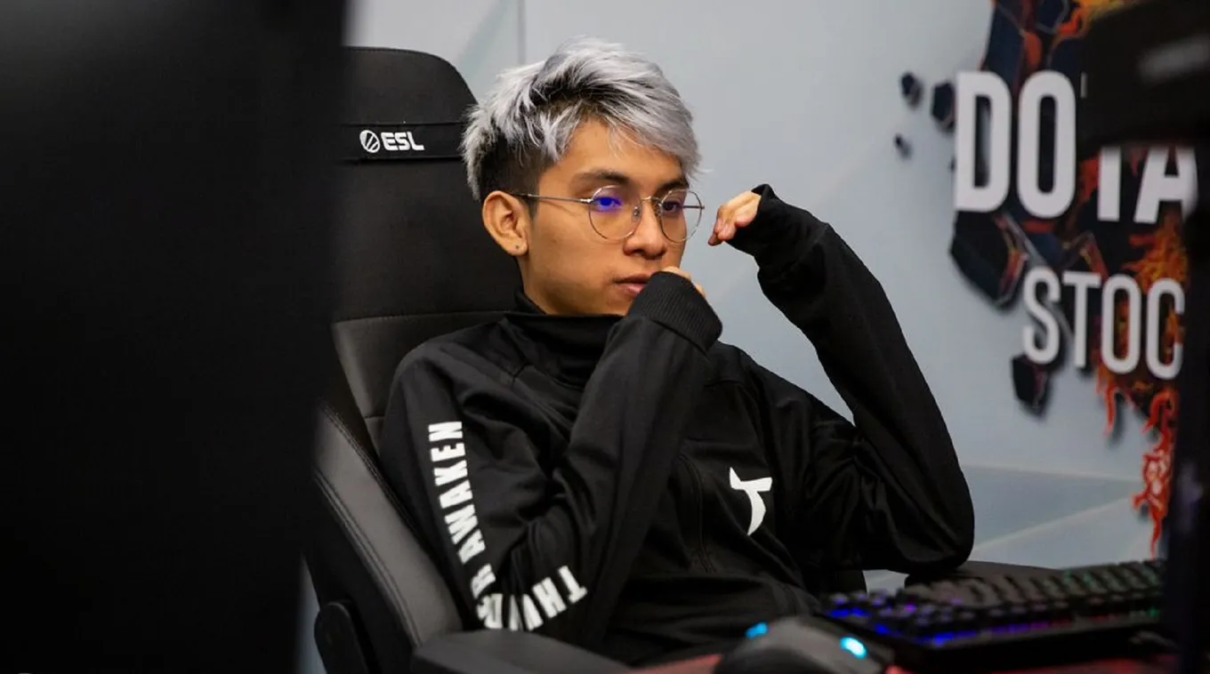 Pakazs из Evil Geniuses