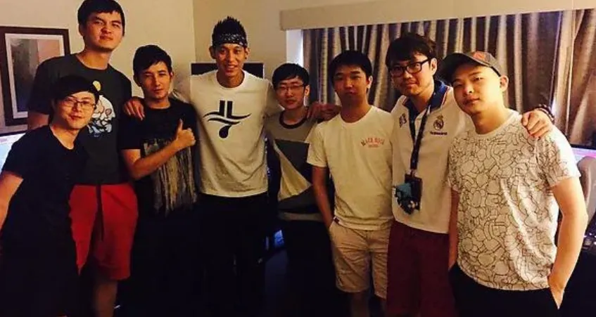 Джереми Лин и Vici Gaming