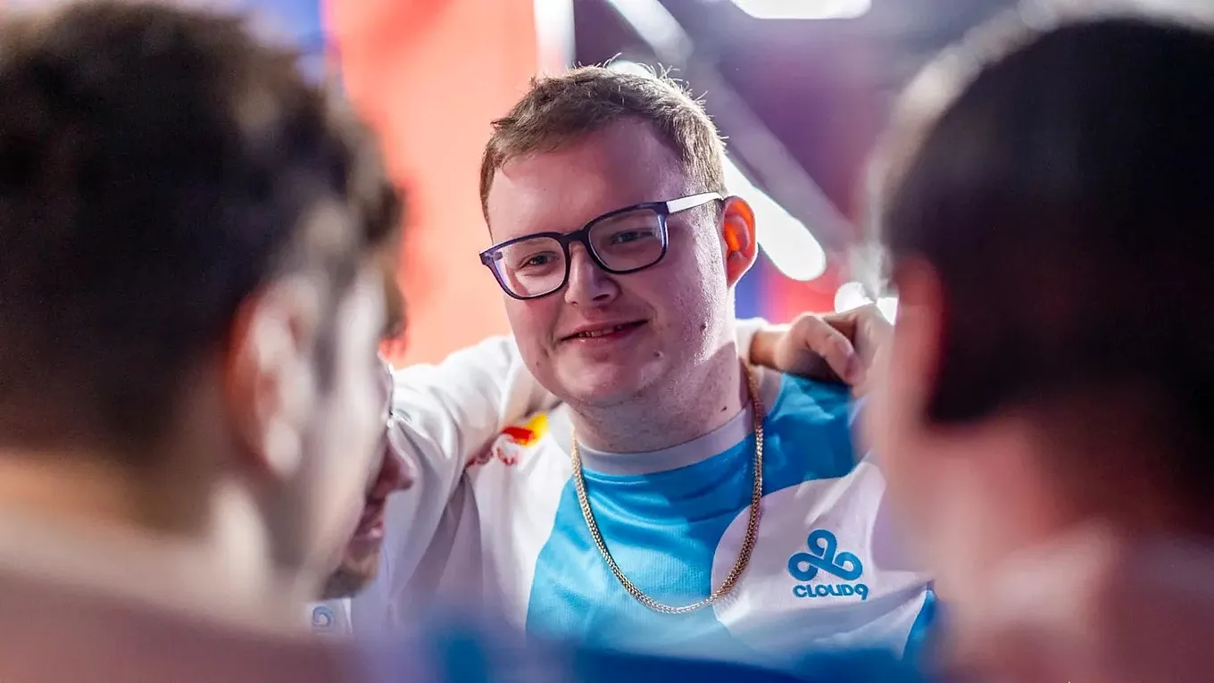 Кирилл Boombl4 Михайлов