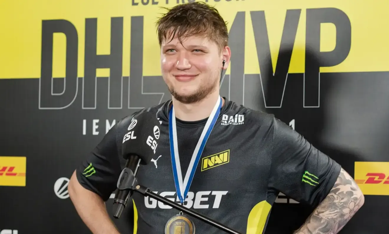 Реакция киберспортивного комьюнити на камбэк s1mple