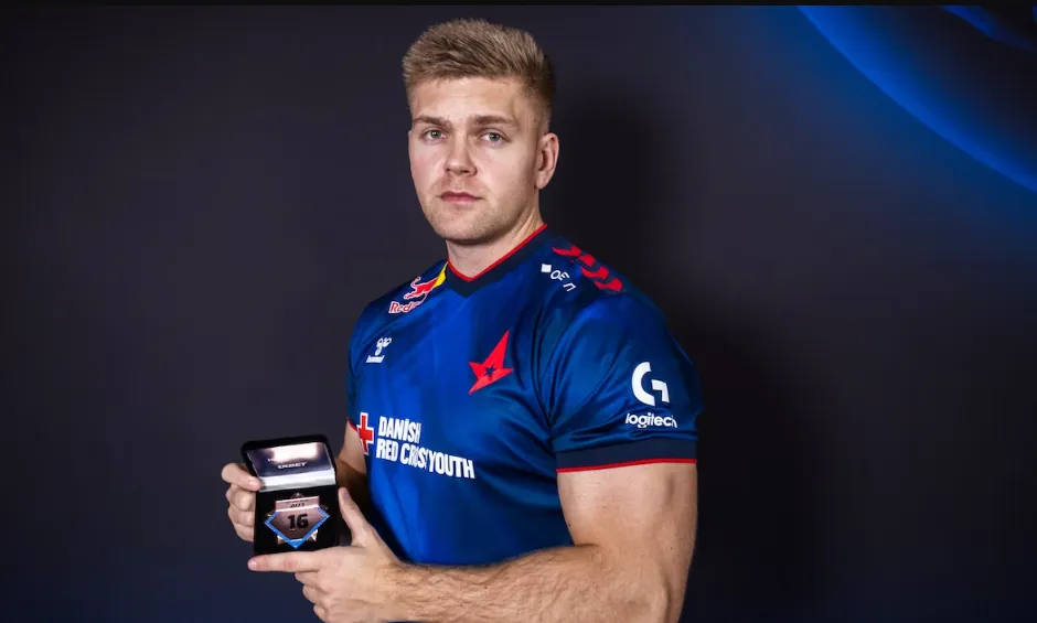 BlameF вошёл в топ-16 лучших игроков 2023 года по версии HLTV