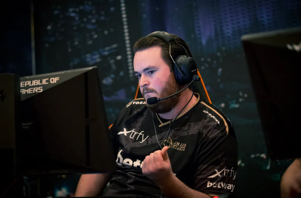 Адам friberg Фриберг