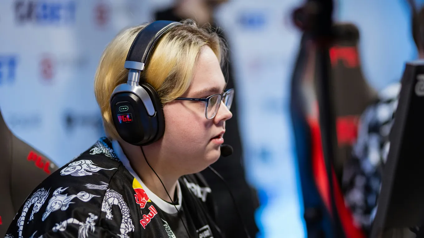 Team Spirit – G2 Esports: без m0NESY «самураи» не доставят проблем «драконам»