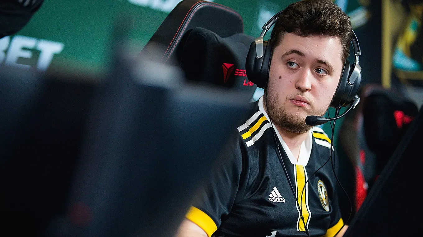 Vitality – GamerLegion: первый разгром на турнире в Дании