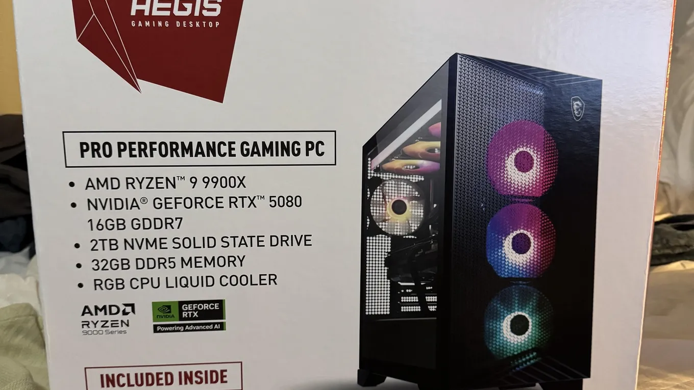 Коробка MSI Aegis ZS2 с GeForce RTX 5080, фото пользователя Reddit Primary-Football642