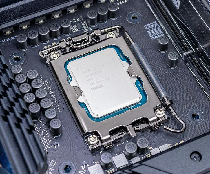 Intel Core i9-14900KS – лучший процессор для ПК в 2025 году