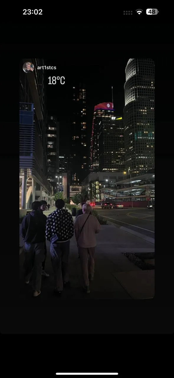 TORONTOTOKYO и участники Team Spirit
