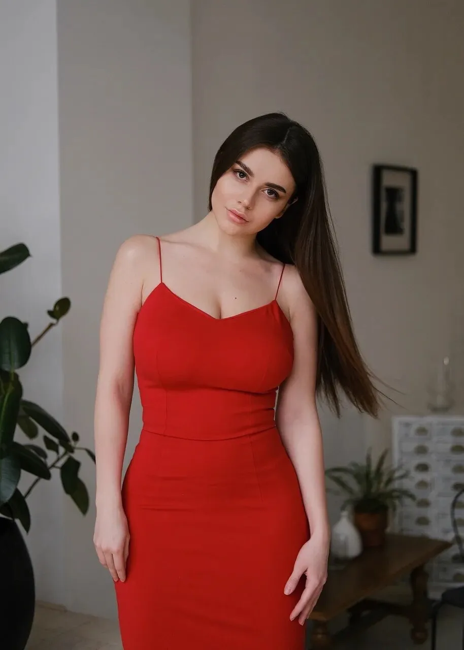 Сабина Хайрова