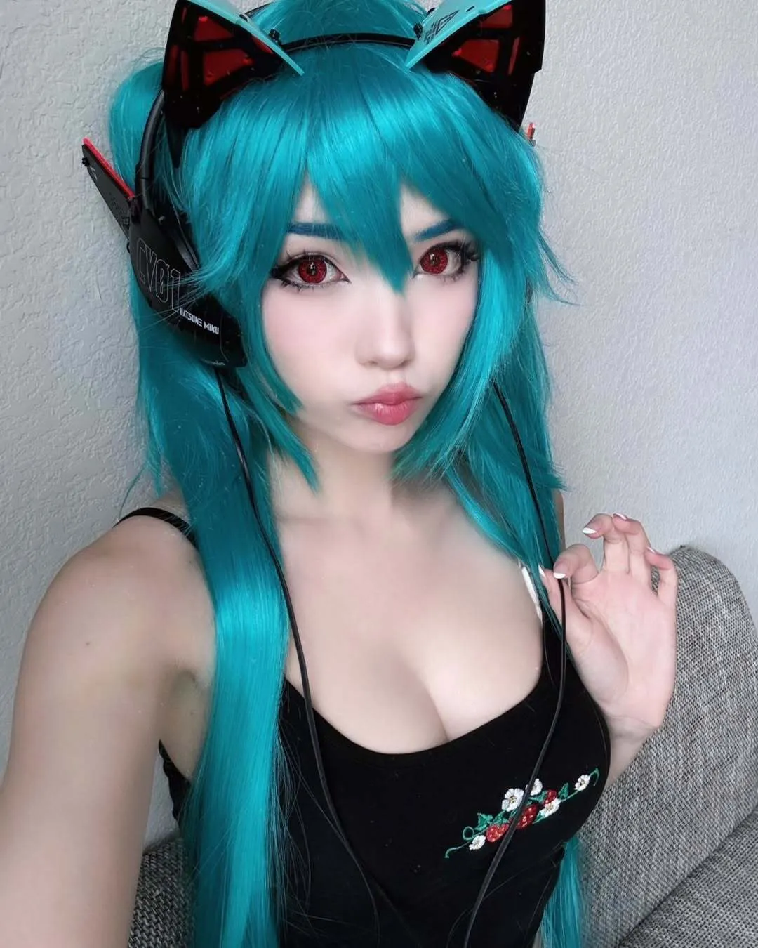 Эмили Emiru Шунк