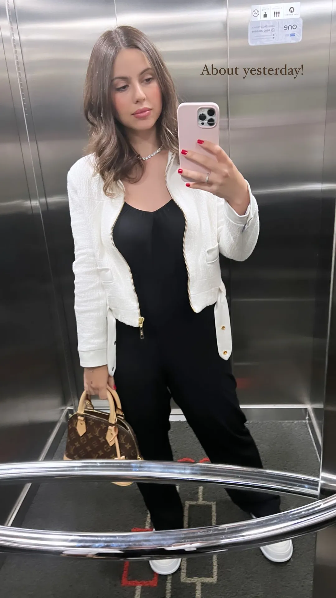 Изабелла isaleiteee Лейте