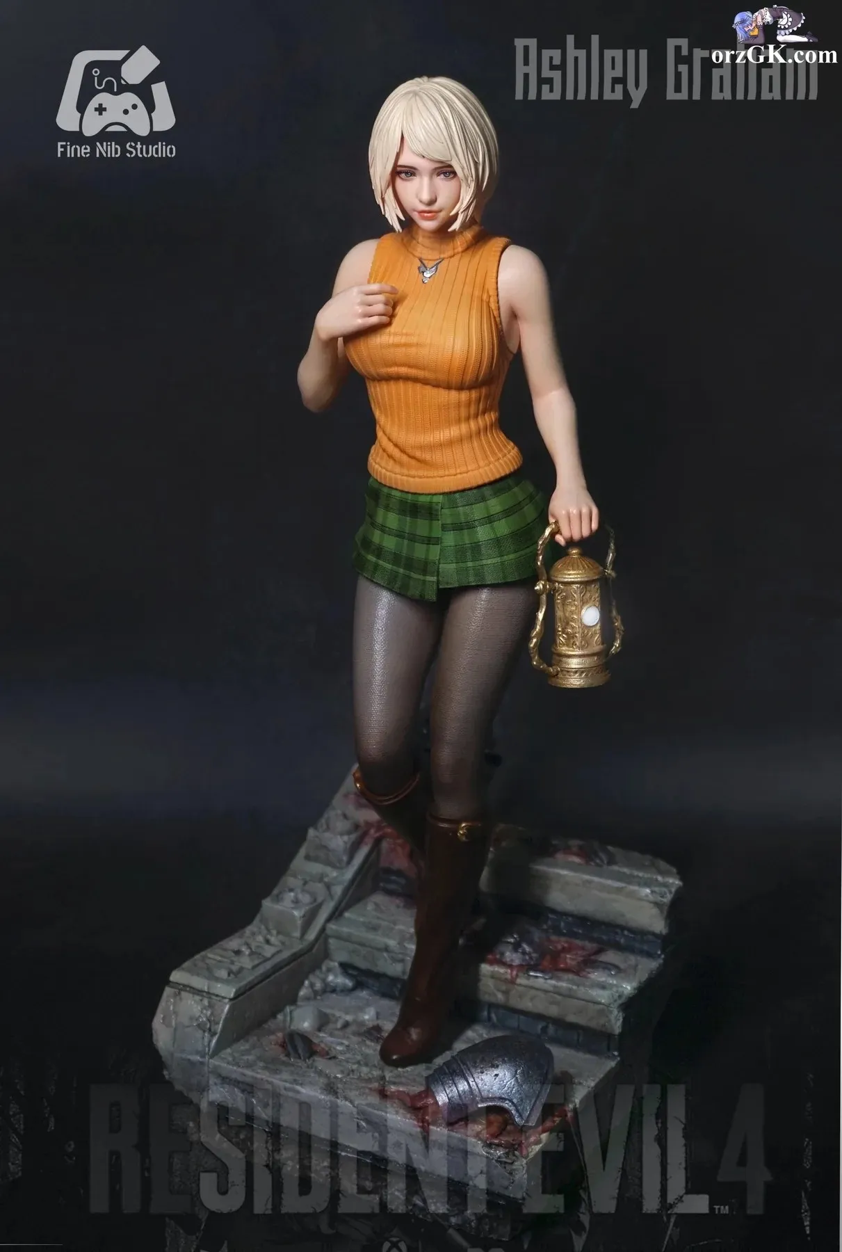 Фигурка Эшли из Resident Evil 4