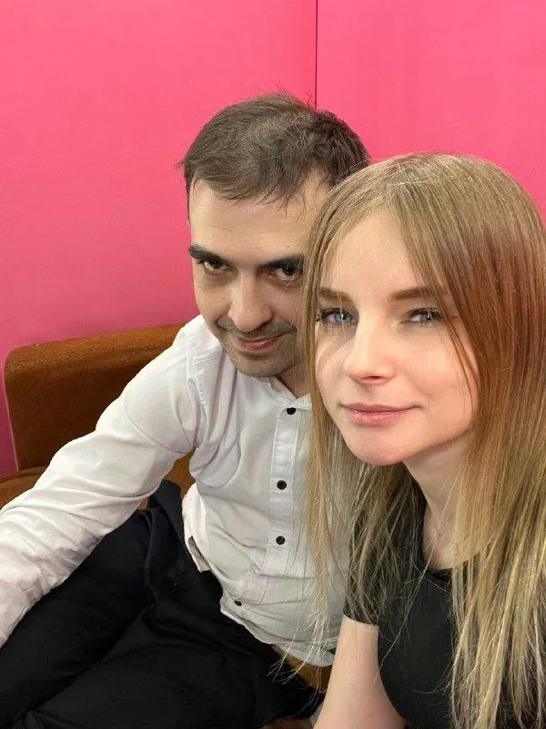 Совместное фото Петра Сахарук и SXyter