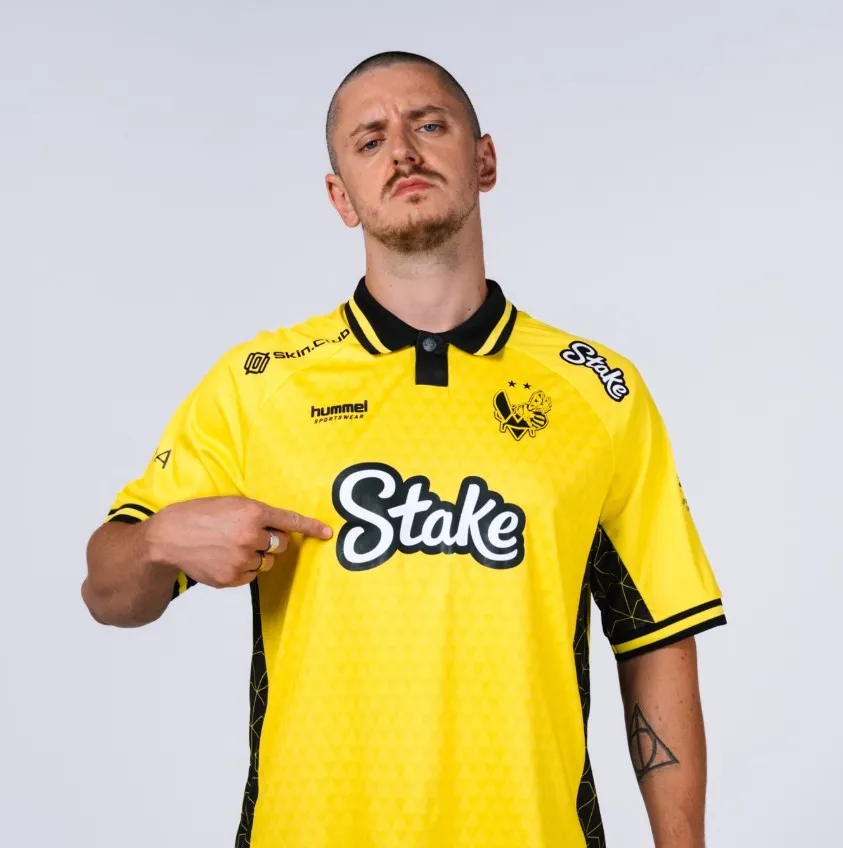 Дан apEX Мадесклер, капитан Team Vitality в новой джерси