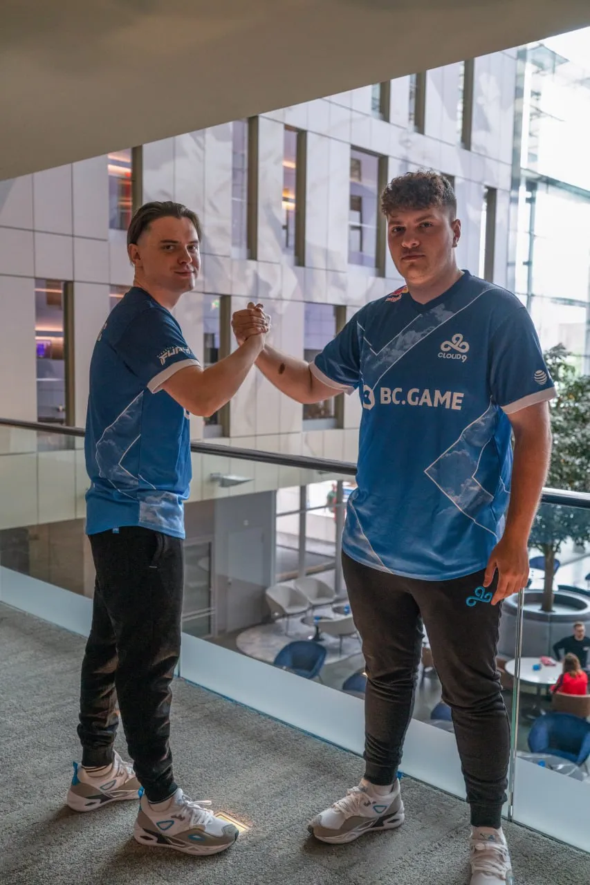 Cloud9 – fnatic: россияне успешно дебютируют на турнире IEM Cologne 2023