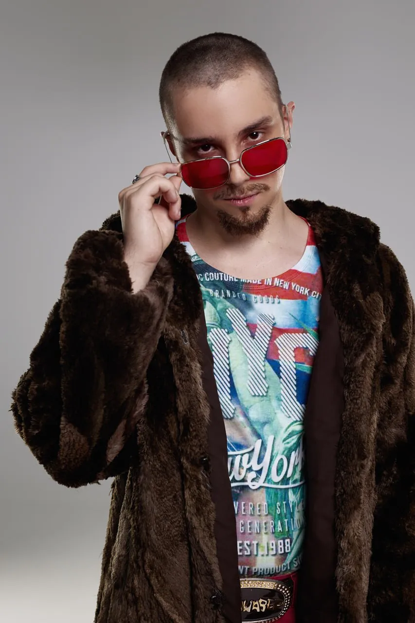 Денис Larl Сигитов
