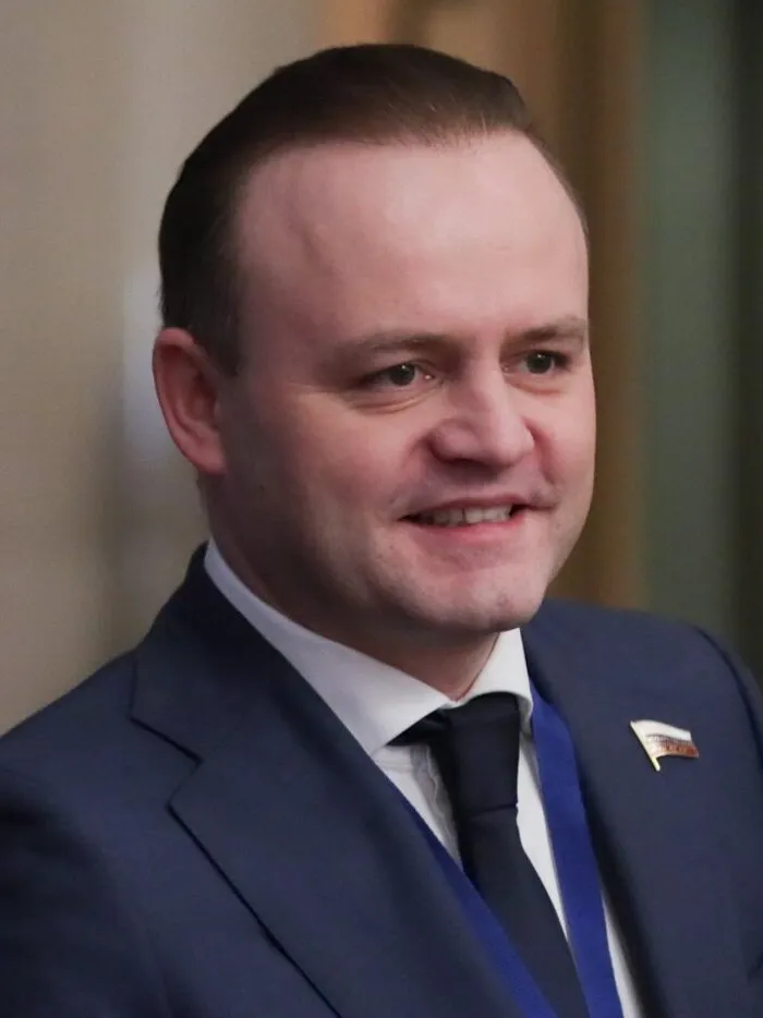 Вице-спикер Госдумы Владислав Даванков также заявил, что блокировка Roblox – перебор