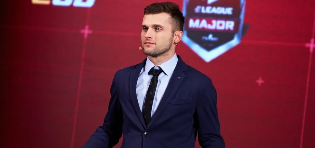 Xaoc — о создании NavinationHUB, прибыли в первый день и CIS League