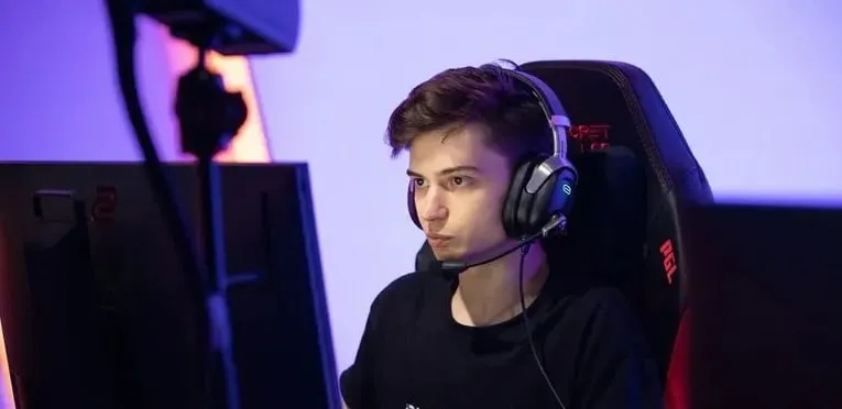 HYDRA – HellRaisers: «восставшие из ада» продолжат единолично возглавлять таблицу