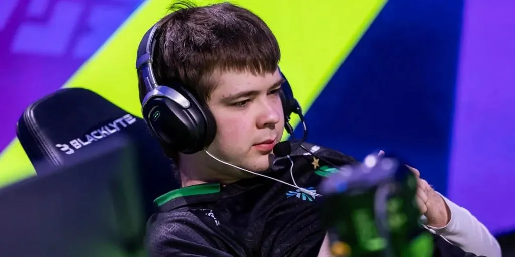 Прогноз на матч Team Falcons – Virtus.pro: «соколы» завершат мучения «медведей» на EWC