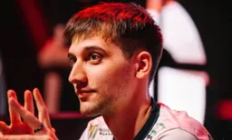 Артур Arteezy Бабаев
