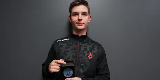 Device vs Team Vitality. Лучший клатч BLAST Premier: Global Final