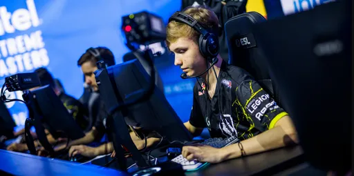 M0NESY рассказал об отличии мониторов на Gamers 8 в Эр-Рияде