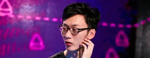 God-King покинул состав Royal Never Give Up по Dota 2