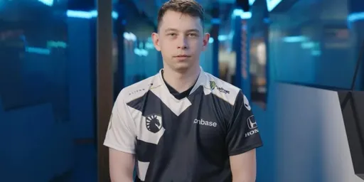 Nisha пропустил ESL One Raleigh 2025 из-за потери паспорта на буткемпе