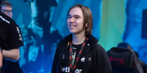 Donk после победы Team Spirit над NaVi: выиграли Train топово, чуть-чуть эмоций дал на Anubis, извиняюсь