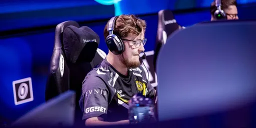 Team Vitality прошла в полуфинал BLAST Bounty Fall 2025