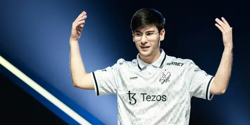 FlameZ обосновался на 7 месте в топе от HLTV
