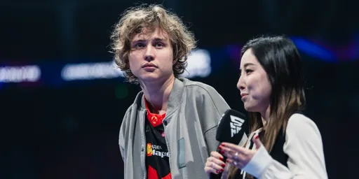 Noticed сыграет за PARIVISION на Essence I по Dota 2