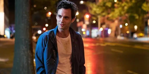 Netflix представил трейлер продолжения четвёртого сезона сериала «Ты»