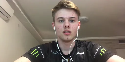 Swedenstrong высказался о поражении NaVi на первой карте