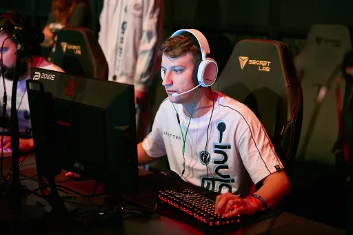 Koshak — о знакомстве с Counter-Strike, зарплатах в Китае и планах на будущее