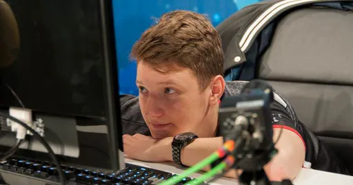 Resolut1on: Virtus.pro пора отказаться от Dawnbreaker на керри