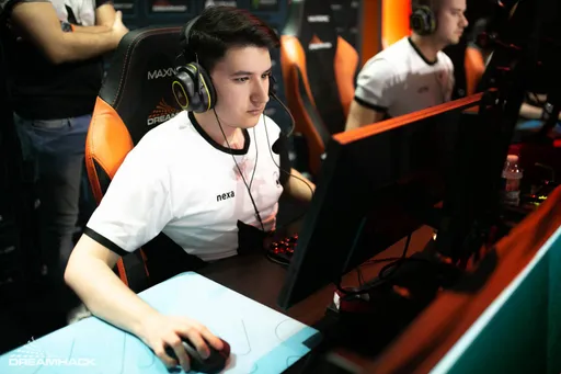 Nexa — худший игрок по показателю ADR в матче G2 — Vitality на BLAST: World Final 2021