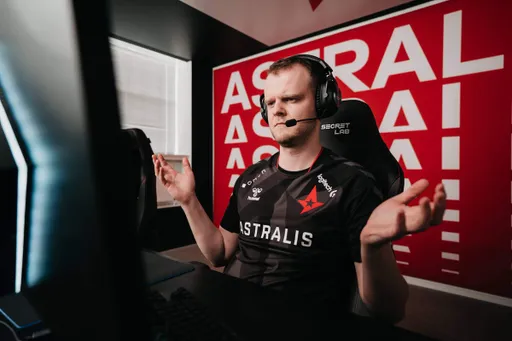 Xyp9x ведёт переговоры о переходе в FaZe Clan