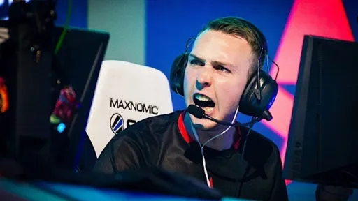 Автор рейтинга HLTV рассказал, почему Astralis сместила NaVi с первой строчки