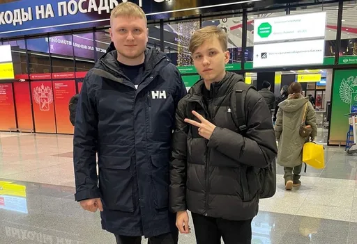 «Уже в 2 года он играл CS. Пусть команды боятся его AWP!» Брат moNESY рассказал о жизни новой звезды CS:GO
