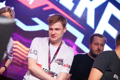 Sh4dowehhh: с GeneRaL NaVi ждал бы дизбанд перед стартом DPC-лиги