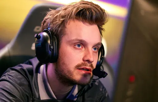 Инсайдер: JerAx и Nightfall могут присоединиться к Evil Geniuses