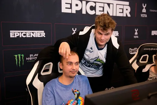 Iceberg и ALWAYSWANNAFLY покинут Natus Vincere