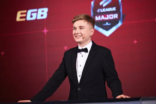 Petr1k: теоретически, в G2 по-прежнему могут попасть ropz и Aleksib