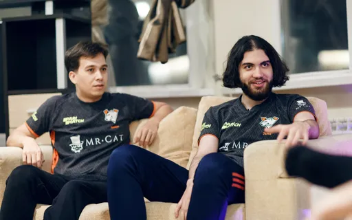 VP сыграет с FaZe за выход в групповой этап мейджора по CS:GO